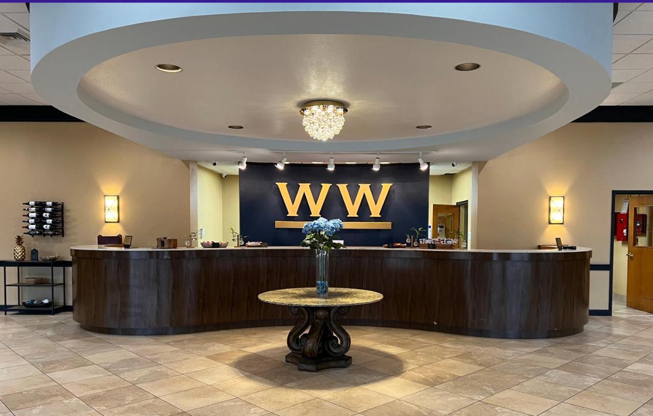 Historic Whispering Woods Hotel & Conference Center Olive Branch Exteriör bild
