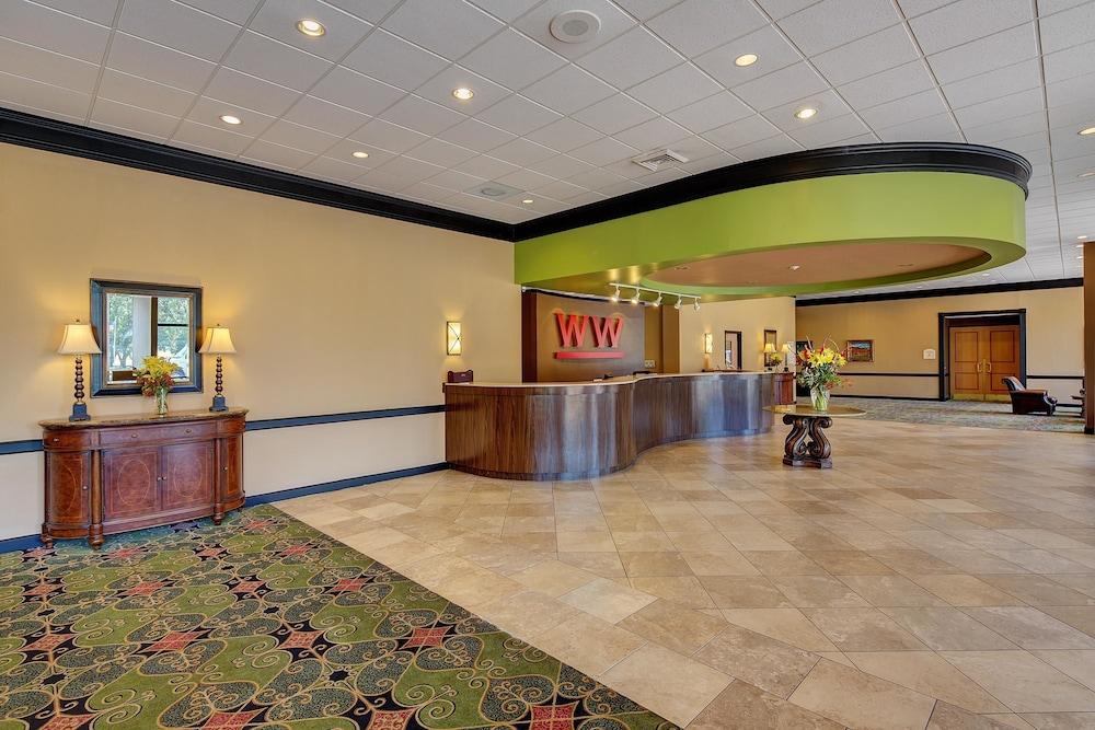 Historic Whispering Woods Hotel & Conference Center Olive Branch Exteriör bild